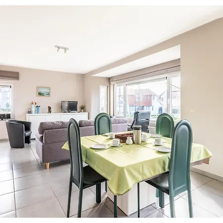 Les Trois Moineaux Daire